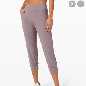 Lulu lemon align jogger crop size:6